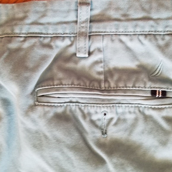 Nautica Shorts Teal 36W - Picture 4 of 4
